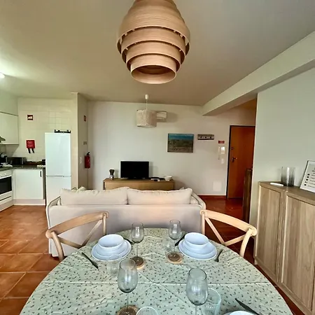 De Alma Salgada With Pool Near To The