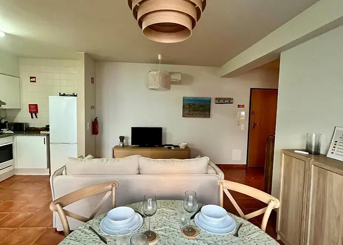 De Alma Salgada With Pool Near To The