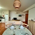 De Alma Salgada With Pool Near To The